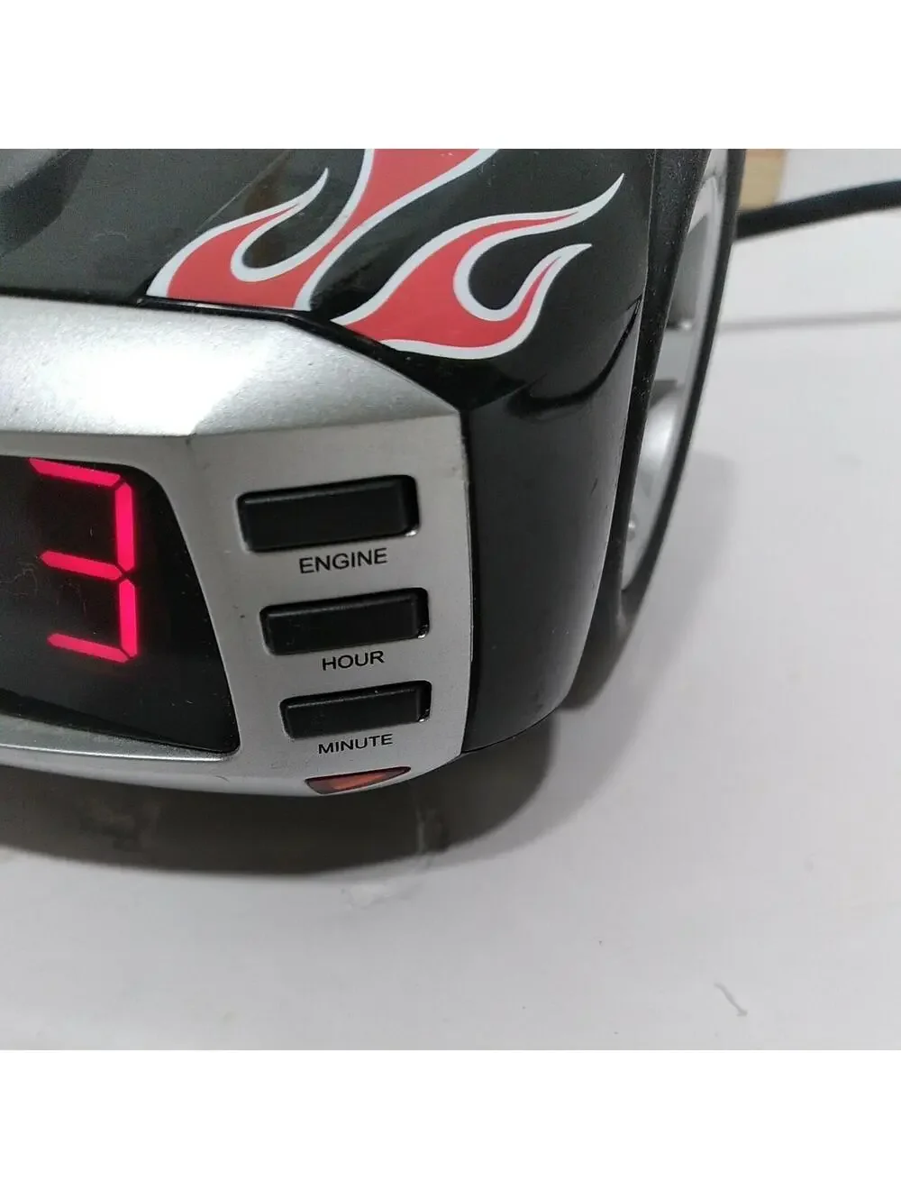 2008 Hotwheels Alarm Clock With Night Light And Radio